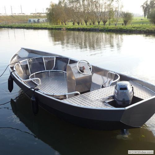 Barco open fueraborda - Amesterdal Lounger - Alufleet B.V. - con consola central / de aluminio / con solárium