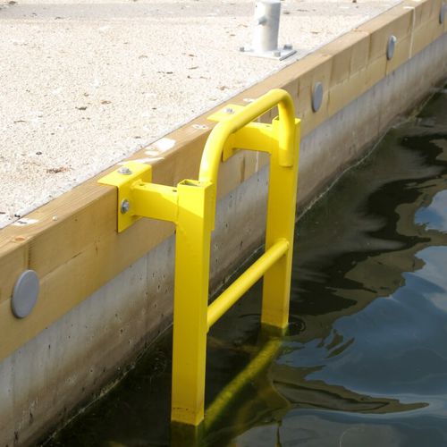 Escalera para pantalán - Safety equipments - Top Marine OÜ - fija / de emergencia