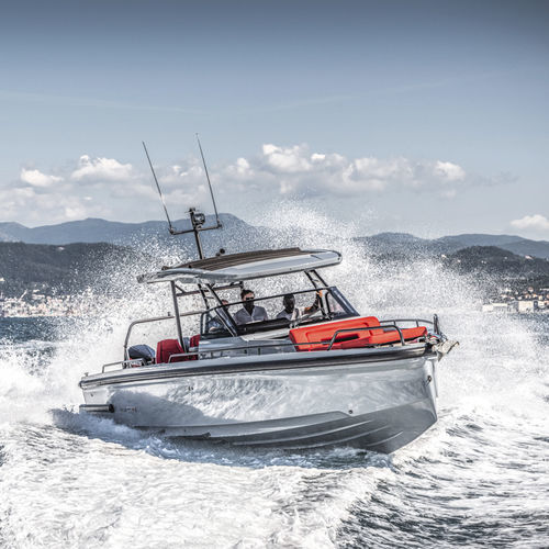 Barco cabinado fueraborda - SHADOW 900 SPYDER - Brabus Marine - bimotor / open / 12 personas máx.