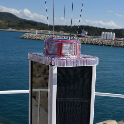 Luz de señalización para baliza - ASAKUA AQUACULTURE & MARINE EQUIPMENTS - LED / roja / solar