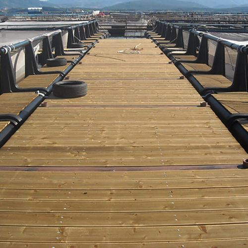Sendero flotante - gesikat