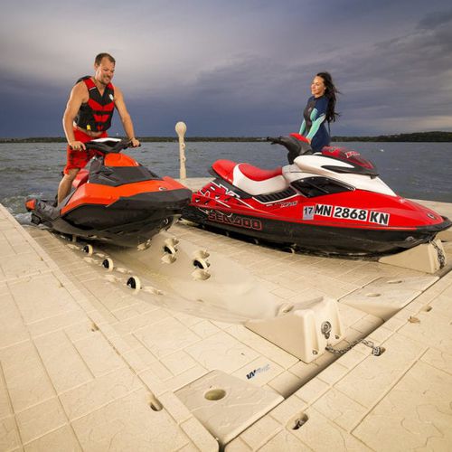 Pantalán flotante - 300954 - Wave Armor - para amarre en seco / para moto de agua / de plástico