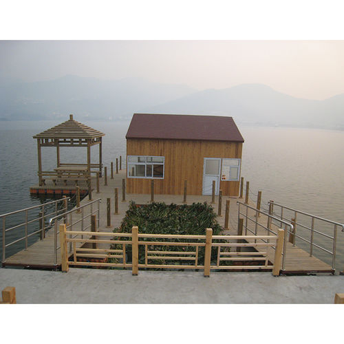 Restaurante flotante - Shanghai Qihua Waterborne Engineering Construction Co., Ltd