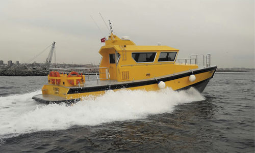 Barco profesional embarcación piloto - IZ 1250 - Izmir Shipyard - intraborda / de PEAD
