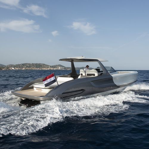 Barco open intraborda - Vandal Marine BV - diésel / bimotor / escalonado