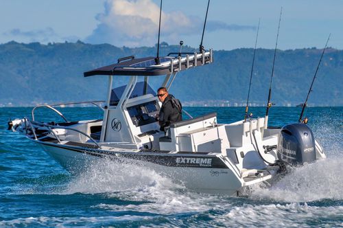 Barco open fueraborda - 645 CC - Extreme Boats EU Ltd. - con consola central / de pesca / offshore