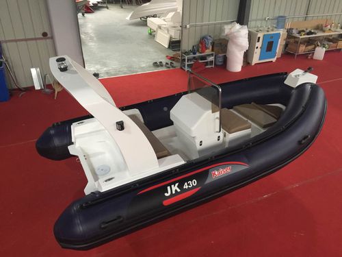 Embarcación neumática fueraborda - RIB 430 LUX  - qingdao sk marine & equipments - con consola central / 7 personas máx. / con roll-bar
