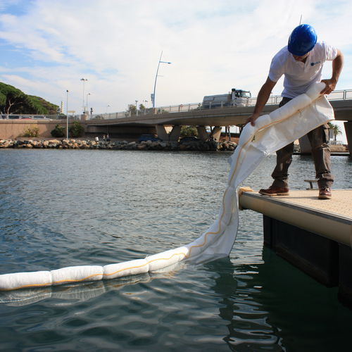 Barrera de contención - PO88-02 series - Pollustock - absorbente / para puerto / para río