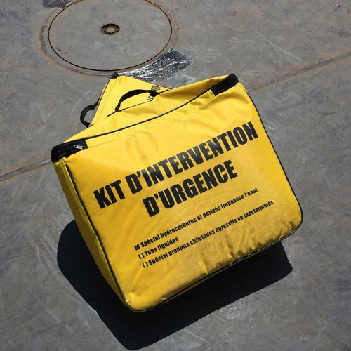Absorbedor de hidrocarburo - PO88-0379 - Pollustock - kit / para puertos y terminales / para medio acuático