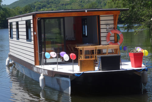 Barco casa catamarán - Standard - BATEAUX POUR LA PLANETE - intraborda / electrosolar / de ríos