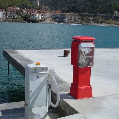 Sistema de drenaje fijo - SUCTION COLUMNS - Sanitrade - para puerto deportivo / para barco