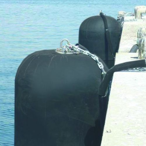 Defensa para buque - Hydro-Pneumatic - IRM Offshore and Marine Engineers PVT. LTD. - para puerto / para terminal / cilíndrica