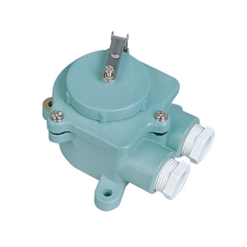 Enchufe estanco para buque - IMPA 792806 - Zhejiang Bozhou Marine Electric Technology Co., Ltd. - para barco / hembra / con calota de protección