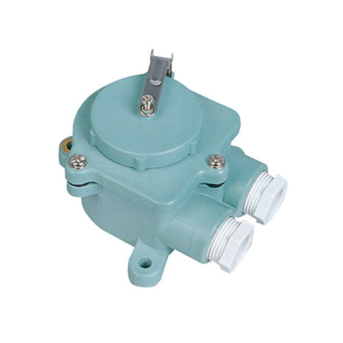 Enchufe estanco para buque - Z-M - Zhejiang Bozhou Marine Electric Technology Co., Ltd. - para barco / hembra / con calota de protección