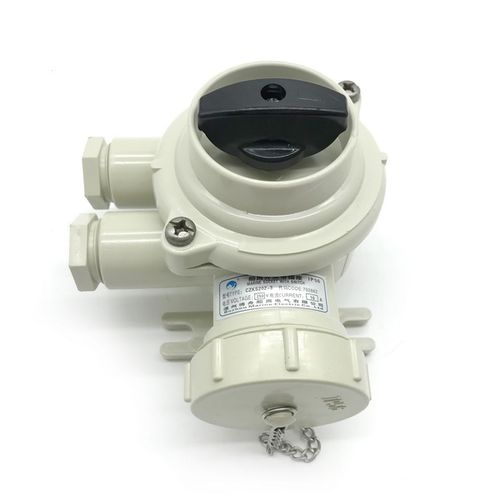 Enchufe estanco para buque - IMPA 792882 - Zhejiang Bozhou Marine Electric Technology Co., Ltd. - para barco / hembra / con interruptor