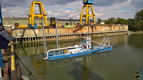 Buque especial draga de succión con disgregador - SGT 450 - Italdraghe - catamarán