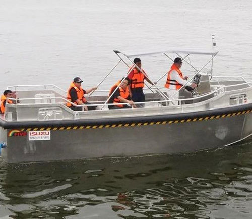 Barco profesional barco de trabajo - Centurion 24 - Five Aluminium Boat and Engineering Pte Ltd - intraborda / diésel / de aluminio