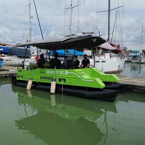 Bote catamarán - Paku Paku 2 - Five Aluminium Boat and Engineering Pte Ltd - intraborda / eléctrico / open