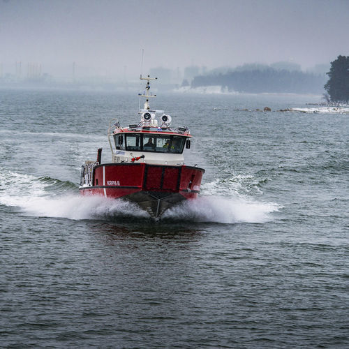 Barco profesional barco de salvamento - 1680 - Oy Kewatec Aluboat AB - intraborda