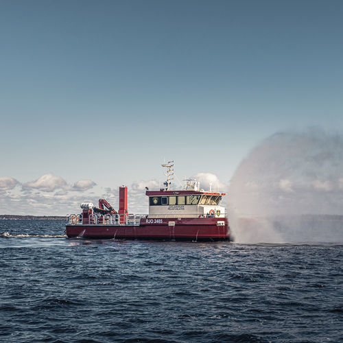 Barco profesional barco de salvamento - FiFi 2200 OSR - Kewatec - barco de bomberos / intraborda / ice-class