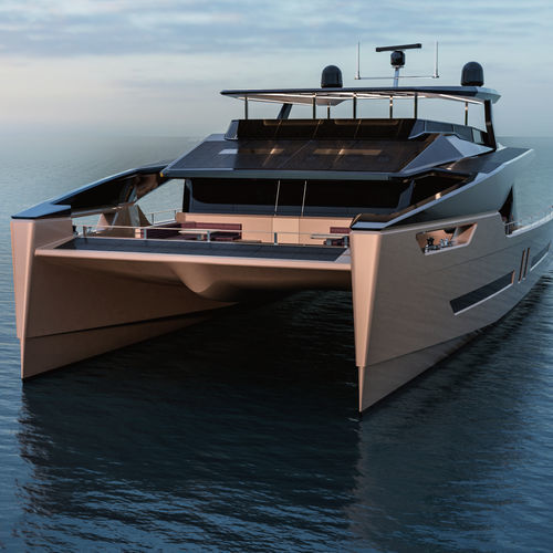 Yate a motor catamarán - OCEAN ECO 90 - Alva Yachts GmbH - de crucero / con fly / con 4 camarotes