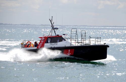 Barco profesional embarcación piloto - AMS 1200 - Alumarine Shipyard - IPS drive intraborda / de aluminio