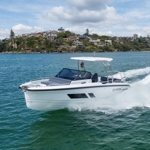 Barco open fueraborda - 27 T-Top - QUARKEN Boats - con doble consola / 9 personas máx. / con camarote