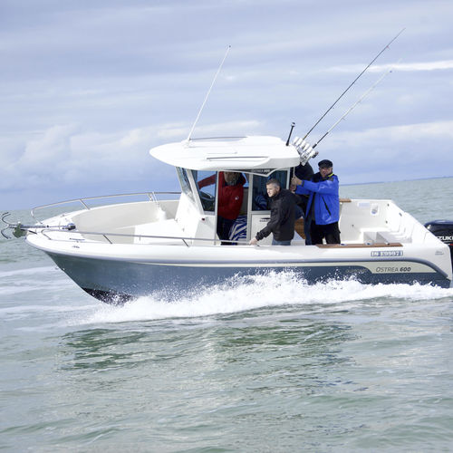 Barco open fueraborda - OSTREA 600B - OCQUETEAU - con cockpit cerrado / de pesca deportiva / 7 personas máx.