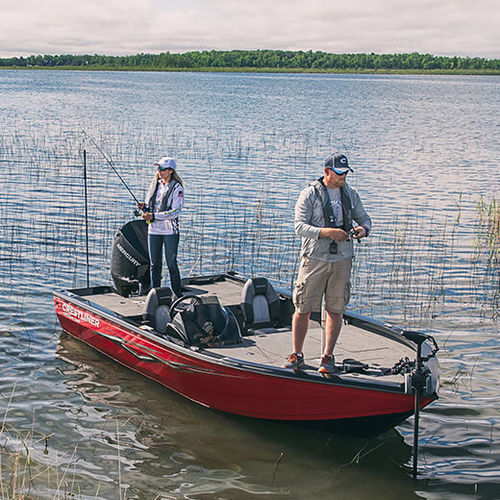 Bass boat fueraborda - 1850 HAWK  - Crestliner - con doble consola / de pesca deportiva / de aluminio