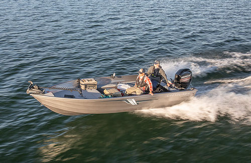 Bay boat fueraborda - 1800 KODIAK - Crestliner - de pesca deportiva / de aluminio / 6 personas máx.