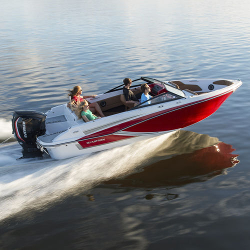 Runabout fueraborda - GT 200 - Glastron - bow-rider / con doble consola / de wakeboard