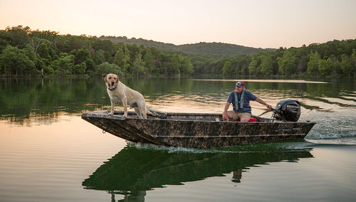 Jon boat fueraborda - Roughneck 1660 - Lowe - con consola lateral / open / de pesca deportiva