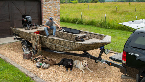 Jon boat fueraborda - Roughneck 2070 Waterfowl Tiller - Lowe - open / de pesca deportiva / de caza