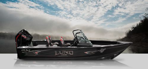 Runabout fueraborda - 2175 PRO-V LIMITED - Lund - con doble consola / bow-rider / de pesca deportiva