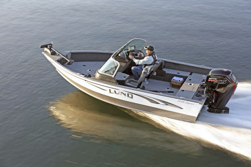 Runabout fueraborda - 1775 IMPACT - Lund - con doble consola / bow-rider / de pesca deportiva