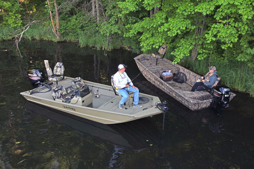 Jon boat fueraborda - 1760 PREDATOR - Lund - de pesca deportiva / de aluminio / 5 personas máx.