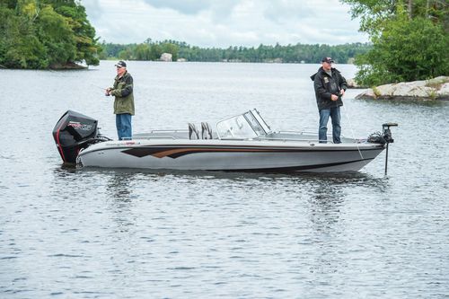 Bass boat fueraborda - 620FS RANGER - Ranger Boats - open / con doble consola / de pesca deportiva