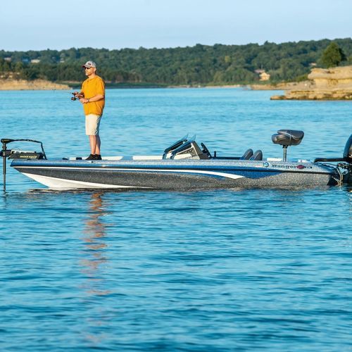 Bass boat fueraborda - Z518 RANGER CUP EQUIPPED - Ranger Boats - con consola lateral / open / de pesca deportiva