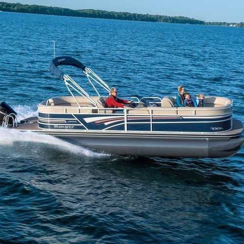 Barco pontón fueraborda - 243C - Ranger Boats - open / con consola lateral / de pesca deportiva