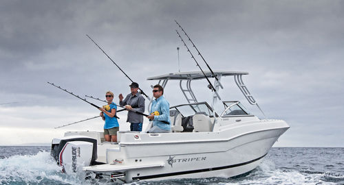 Walkaround fueraborda - 230 DC - Striper Boats - con doble consola / de pesca deportiva / 8 personas máx.