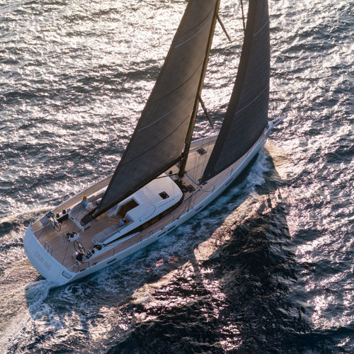 Yate de vela de crucero - CNB 66 - CNB Yachts Builders - con 3 camarotes / con popa abierta / con bauprés