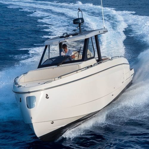 Barco cabinado fueraborda - Gran Turismo 35 - Bénéteau Motorboats - bimotor / open / 8 personas máx.