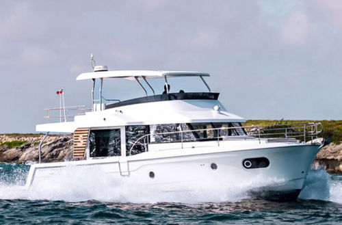 Trawler intraborda - Swift Trawler 48 - Bénéteau Motorboats - bimotor / con fly / de pesca deportiva