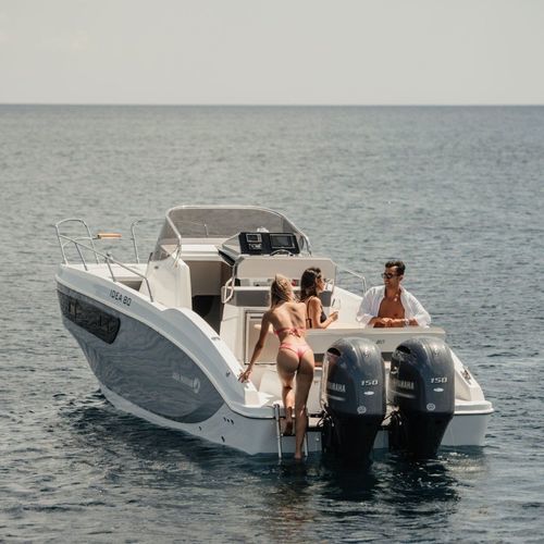 Cabin-cruiser fueraborda - 80  - IDEA MARINE - bimotor / open / con consola central