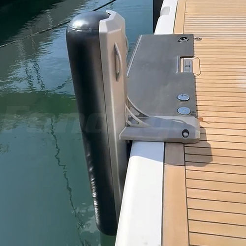 Defensa para puerto - FENDEQUIP MOORING PRODUCTS - de popa / para cubierta / rectangular