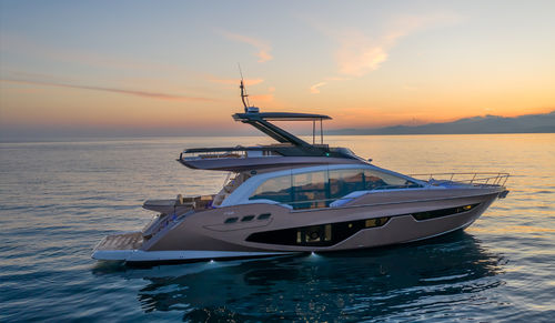 Yate a motor de crucero - FLY68 GULLWING - Sessa Marine - con fly / IPS / con 4 camarotes