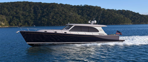 Yate a motor de crucero - EASTBAY 60 - Grand Banks France - clásico / con hard-top