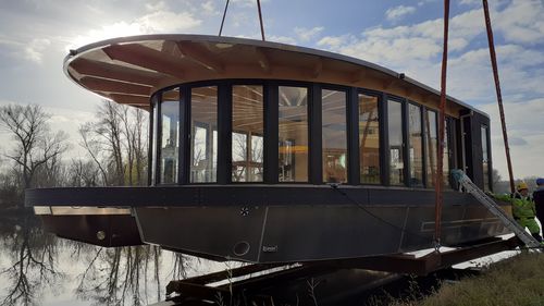 Barco casa catamarán - HOUSE - BARKMET BOATS - fueraborda / eléctrico / diésel