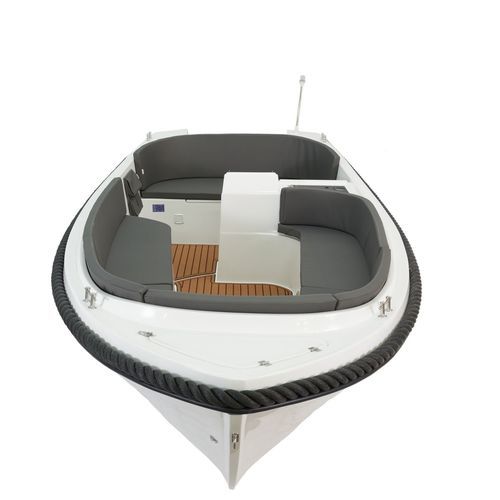 Barco open fueraborda - V555 - Boatbuilding Motor Yacht Sp. Z o.o. - semirrígido / con consola lateral / 6 personas máx.