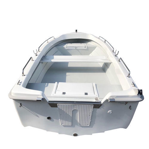 Bote fueraborda - Fisker V430 - Boatbuilding Motor Yacht Sp. Z o.o. - semirrígido / open / para la pesca